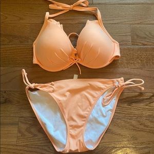 bathing suit size 34d with small bottoms